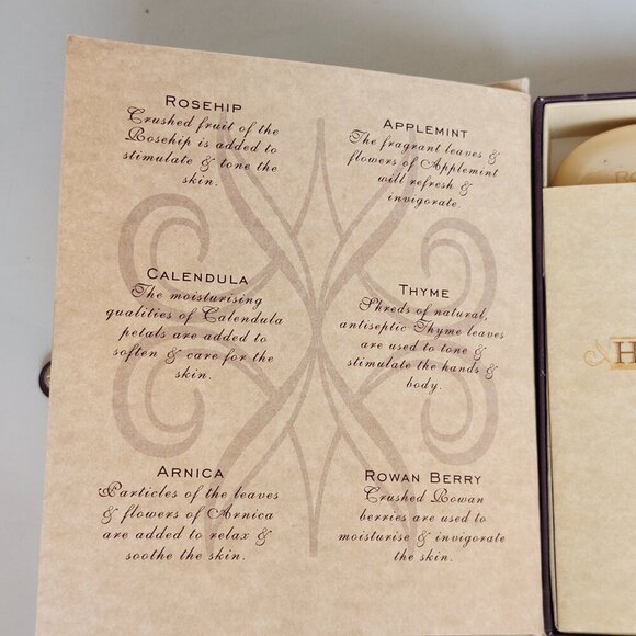 Bronnley Herbarium Guest Soaps 50g BNIP Sealed - Picture 5 of 11